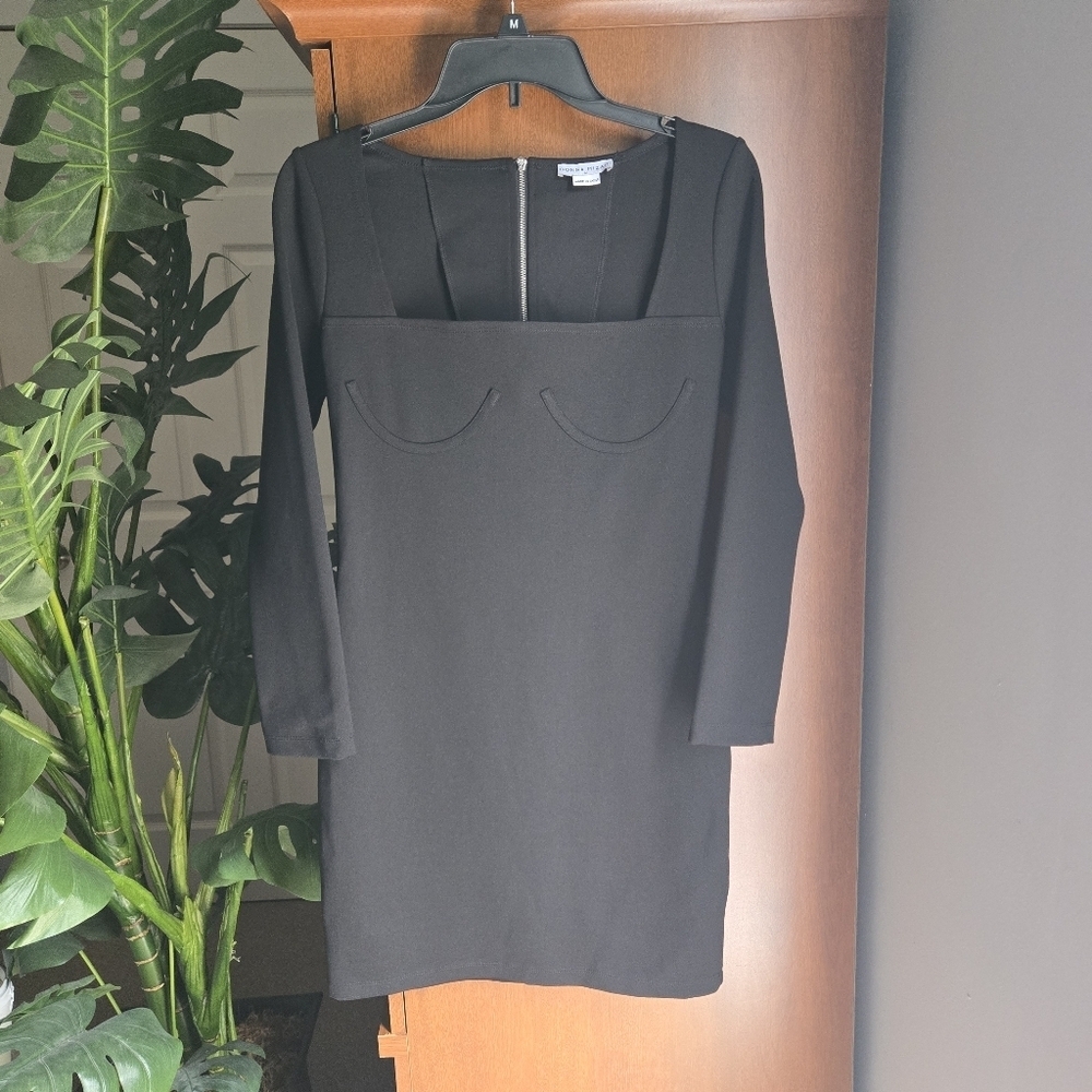 Donna Mizani Black Long Sleeve Dress Size Medium With Back Cut Out
